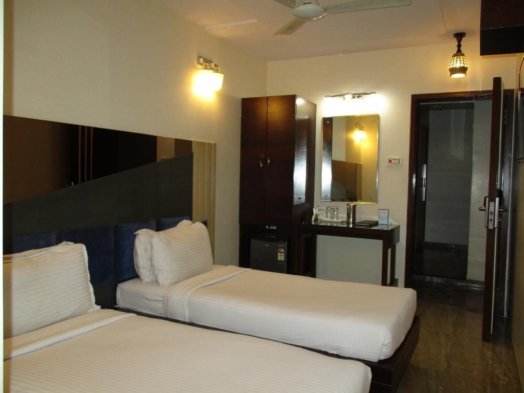 Hotel Sapna Mumbai Eksteriør bilde